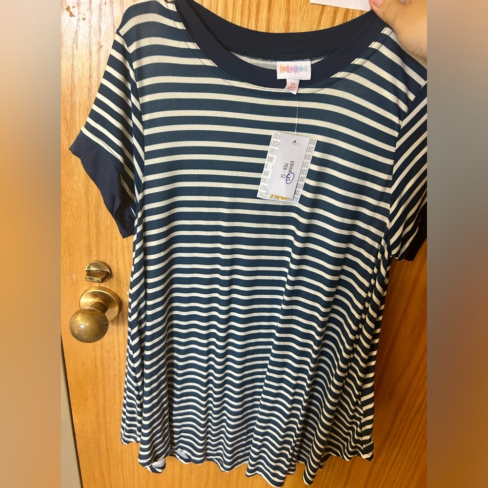 NWT lularoe Ericka XS stripes
